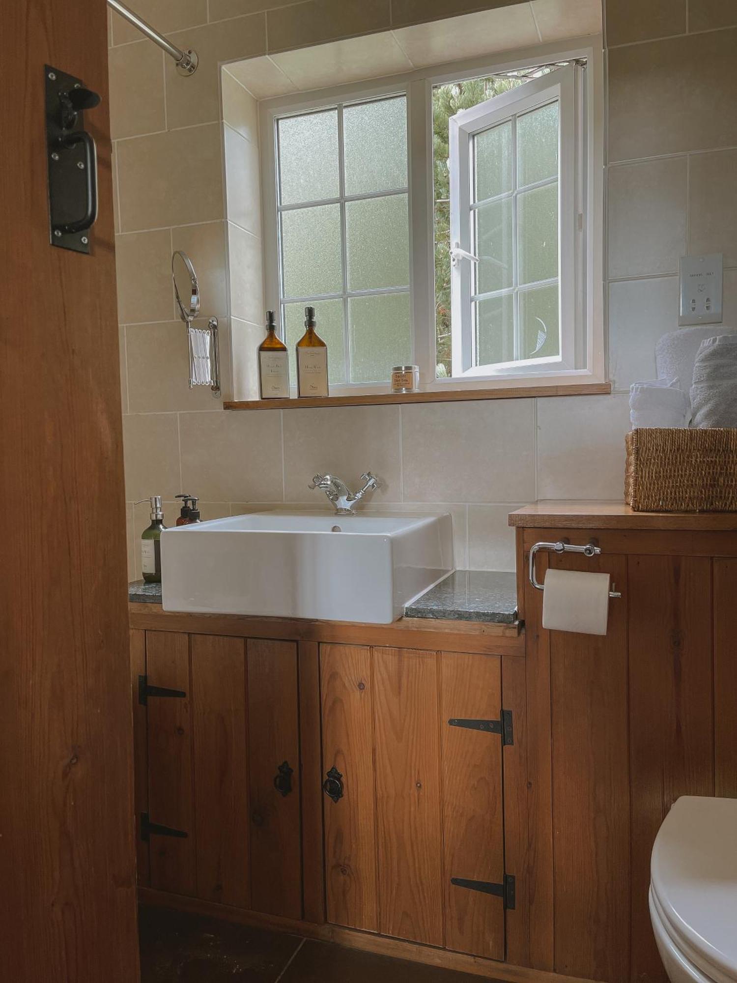 Outbuildings Dorset Hotell Bridport Eksteriør bilde
